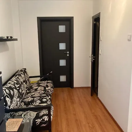 Sunrise Apartment *